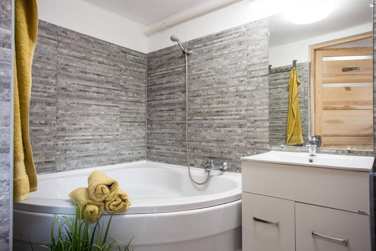 Csigahaz Apartman Pécs Exterior foto